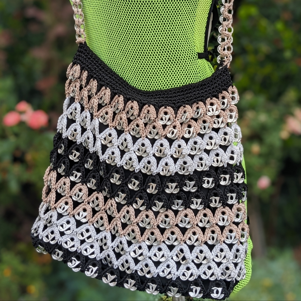 Soda Can Pop Tab Crochet Crossbody Shoulder Bag White Black Beige Silver